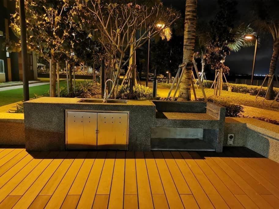 קואנטאן Dipantai Timurbay Seaview Grdfloor Private Residence מראה חיצוני תמונה